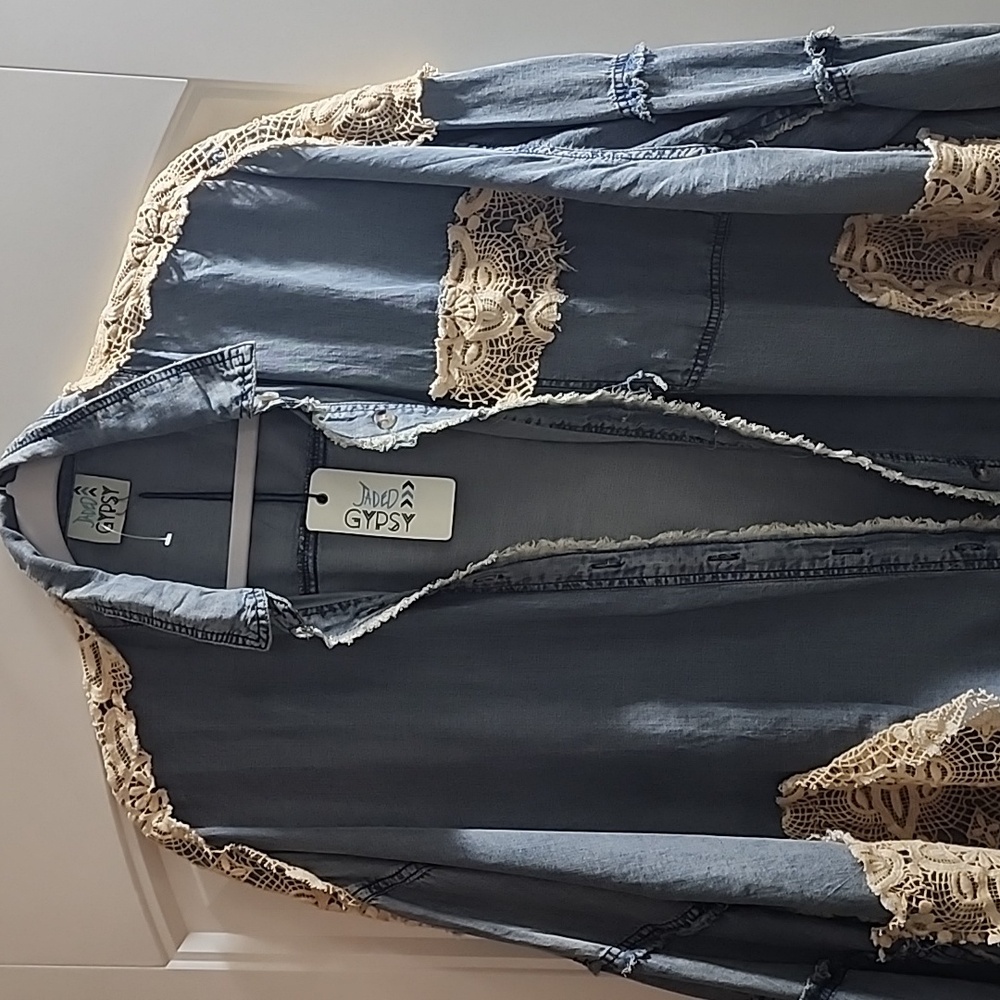 Jaded Gypsy Jacket - Picture 2 of 13
